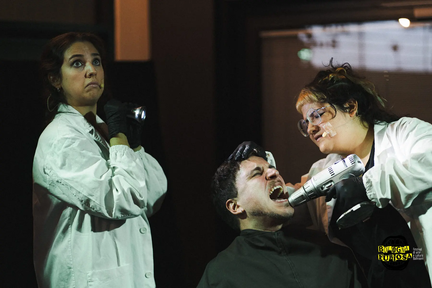 Performers and spectators gather at the Bologna Furiosa cultural event.